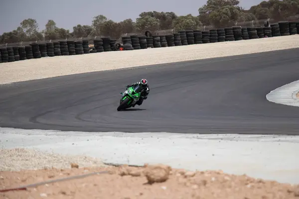 Competição Motos Uma Pista Corrida Dia Treinamento — Fotografia de Stock