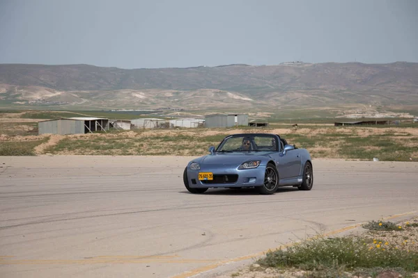 Carros Pista Corrida Nas Estradas Deserto — Fotografia de Stock