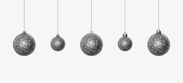 Прекрасный серебряный блестящий рождественский шар из блесток, висящих на блестящей нитке — стоковый вектор