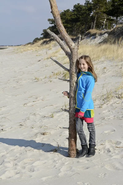 Glückliches Kleines Mädchen Strand — Stockfoto