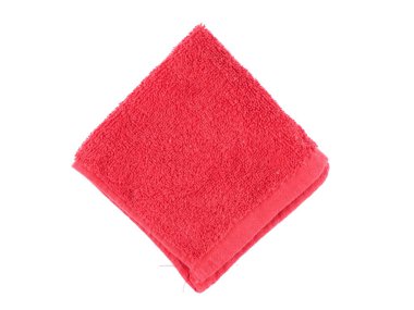 bir beyaz üzerine kırmızı havlu