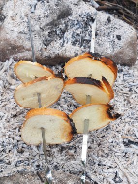 Ateşte kızarmış rulo