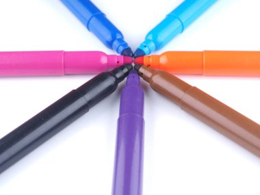 beyaz zemin üzerine işaretçileri