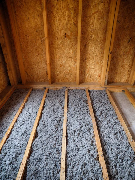 Çerçeve ev içinde döşeme