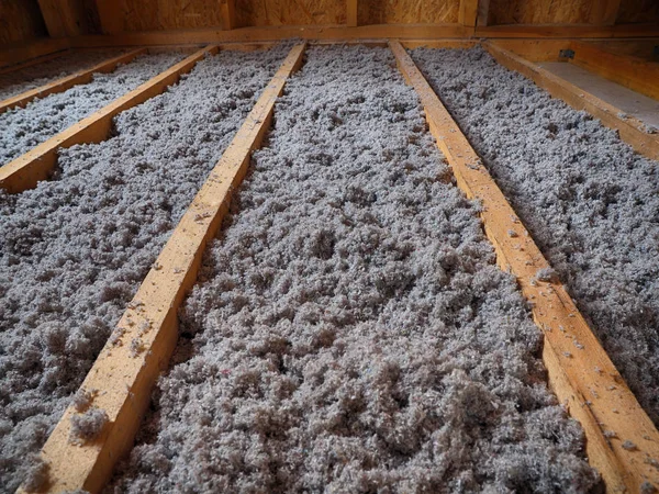 Çerçeve ev içinde döşeme