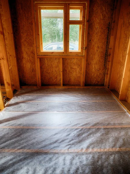 Çerçeve ev içinde döşeme