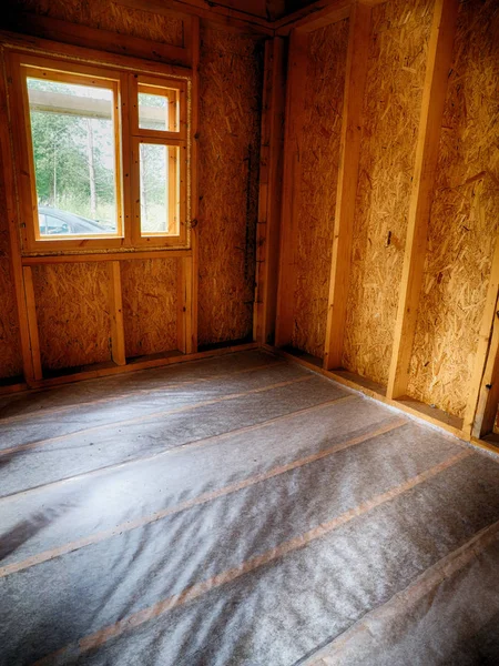 Çerçeve ev içinde döşeme