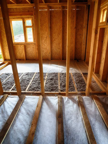 Çerçeve ev içinde döşeme