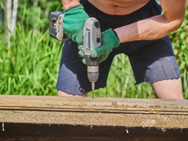 Builder vida kurulu içine vidalar