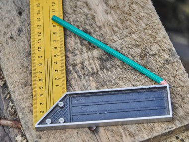 Bir ahşap tahta üzerinde çizim Oluşturucu