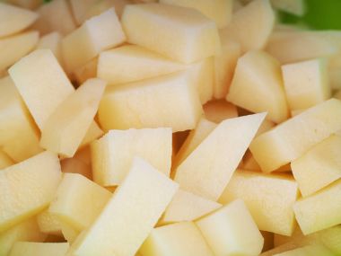 açık renkli patates