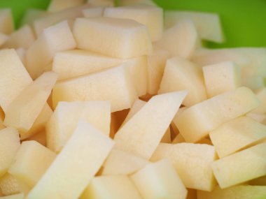 açık renkli patates