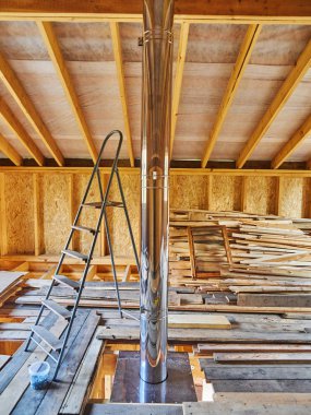 Bacanın içinde bir çerçeve ev