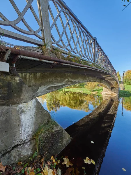 River in the park. autumn — Stock Photo, Image