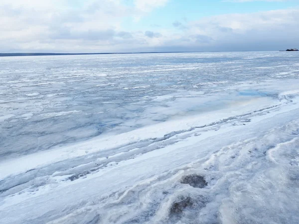 겨울에는 호수의 — 스톡 사진
