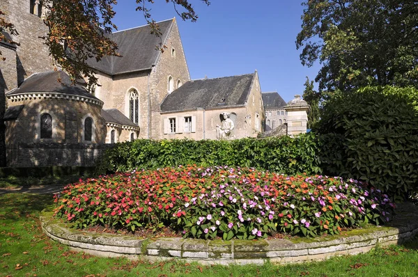 Abtei Saint Peter bei Solesmes in Frankreich — Stockfoto