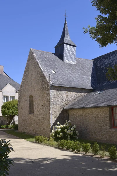 Kaple městě Le Pouliguen ve Francii — Stock fotografie