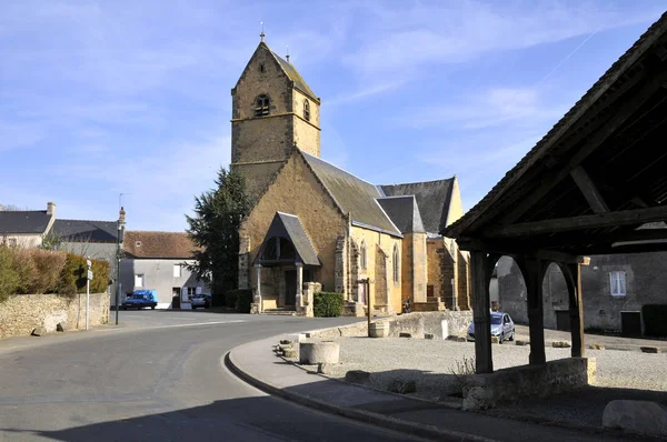 Церковь Святого Петра во Франции — стоковое фото