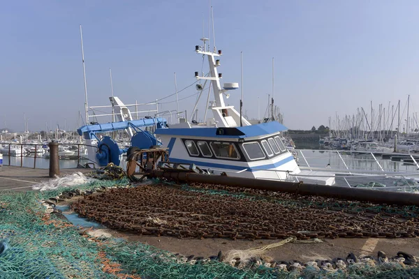 Hafen von Saint-vaast-la-hougue in Frankreich — Stockfoto