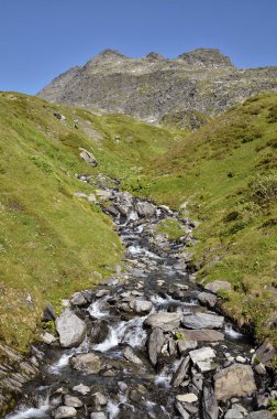 fluxo nos Alpes, na França