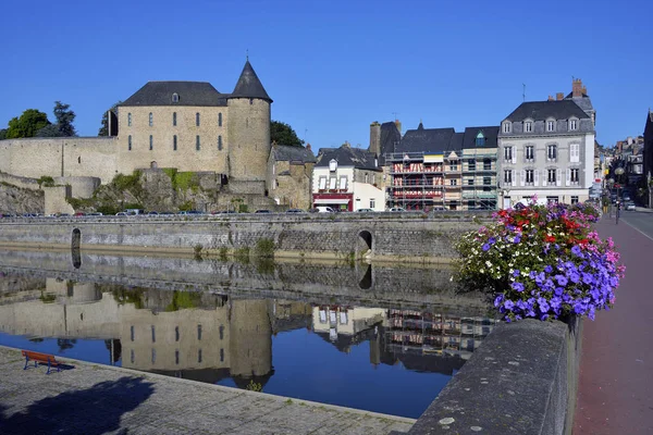 Kastély Folyó Mayenne Commune Megyében Mayenne Franciaország Észak Nyugati — Stock Fotó