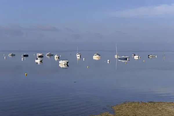 Boats Andernos Les Bains Ostreicole Commune Located Northeast Shore Arcachon — Stock Photo, Image