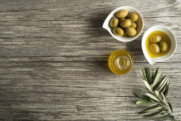 Składniki oliwy z oliwek — Zdjęcie stockowe
