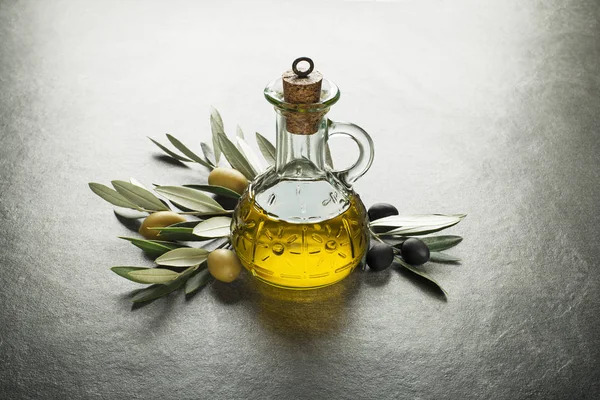 Оливкова олія фону — стокове фото