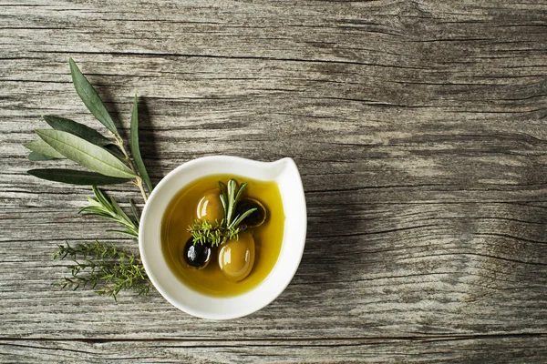 Zeytin yağı ile şube