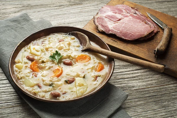 Barley porridge stew — Stock Photo, Image