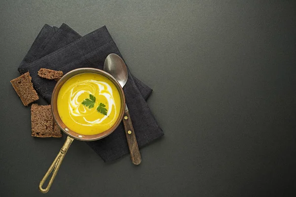 Soupe à la crème aux légumes — Photo