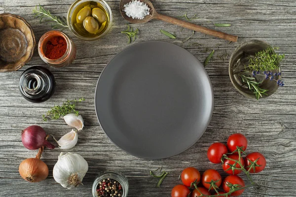 Zutaten und Gewürze zum Kochen von Mahlzeiten — Stockfoto