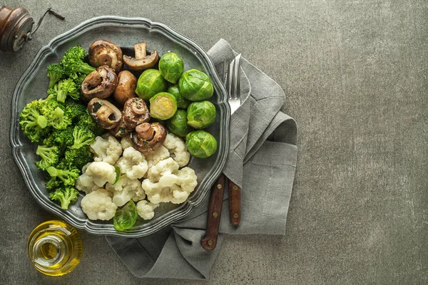 Gemischtes gekochtes Gemüsegericht — Stockfoto