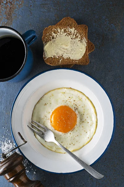 Frühstück mit Ei — Stockfoto