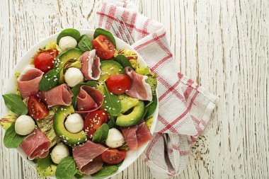 jambon salatası