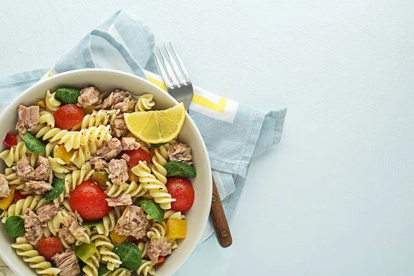 Ensalada Pasta Con Atún Verduras Comida Saludable Para Pasta Mariscos —  Fotos de Stock