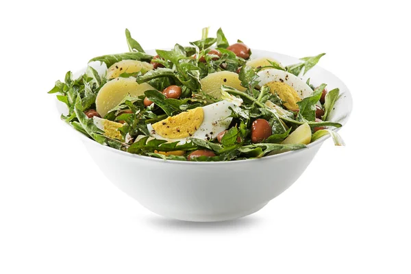 タンポポの葉 ジャガイモと白に隔離された豆と健康的なグリーンサラダ — ストック写真