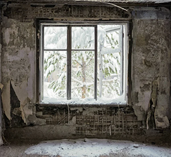 Ruin interior with window — Stock Photo, Image