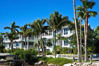 Yeni beach condominiums