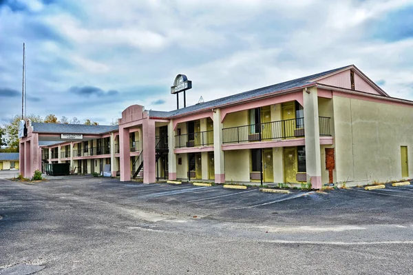 Opuszczony Motel — Zdjęcie stockowe
