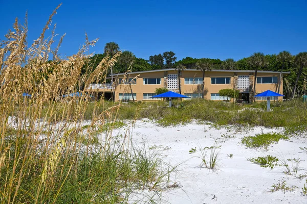 LayBy Resort on Holmes Beach, Florida — Stock Photo, Image