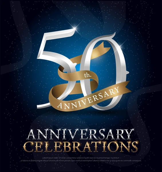 第五十周年纪念庆祝银和金标志与金黄丝带在深蓝背景 矢量插画 — 图库矢量图片