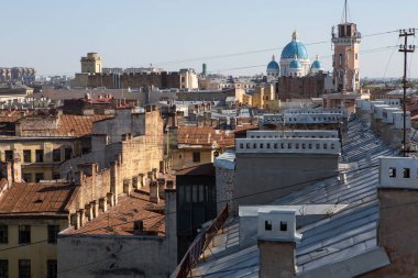 Saint Petersburg çatılar