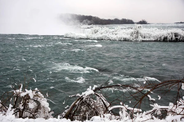 Niagara waterfall in winter — Stock Photo, Image