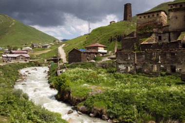 Svaneti, Georgia'daki Ushguli Köyü