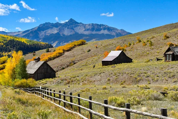 Colori Autunno Con Vecchi Edifici Legno San Juan Skyway — Foto Stock