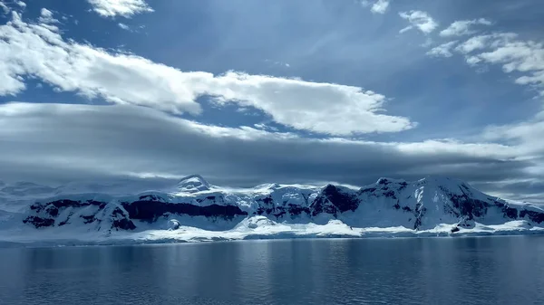 Éclairage Dramatique Sur Île King George Antarctique — Photo