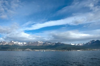 Arjantin, Ushuaia 'nın Beagle Kanalı' ndaki bir tekneden görünüşü.