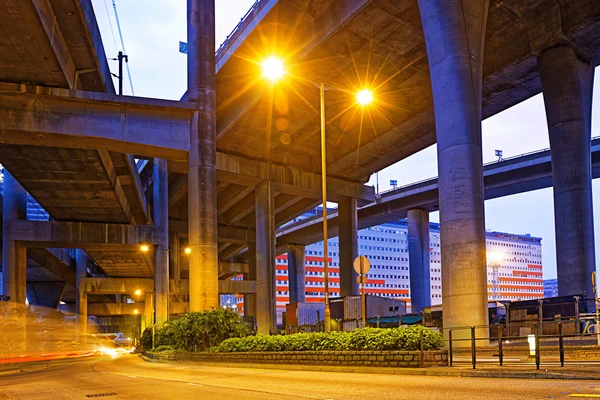 Park pod autostradą, — Zdjęcie stockowe