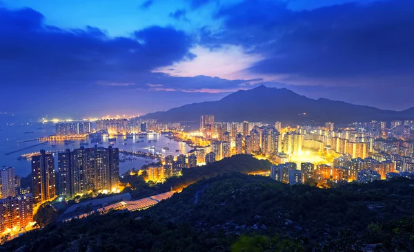 Hong Kong Tuen Mun skyline e il mare della Cina meridionale — Foto Stock